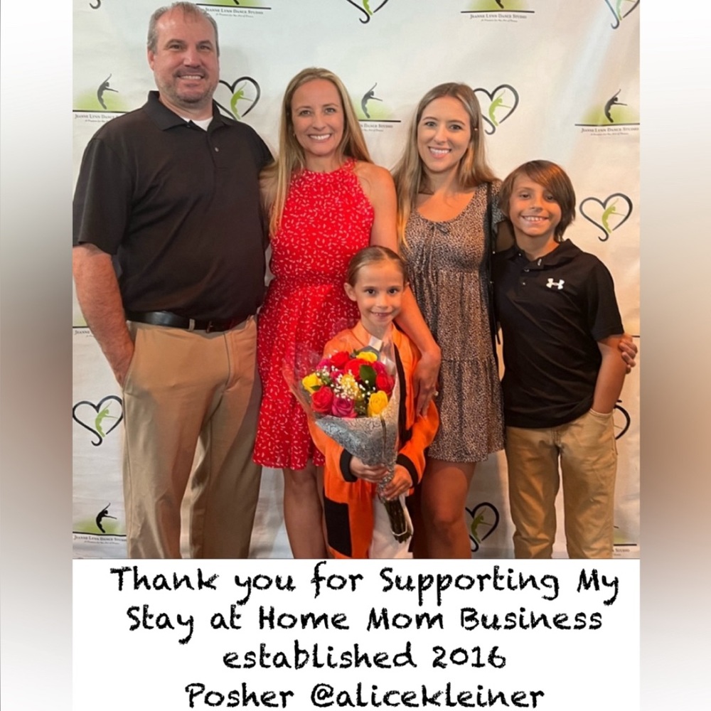 WHY I POSH ❤ Thank you for stopping by ❤️ Alice